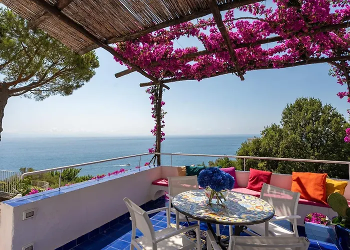 Santa Croce فيلة *